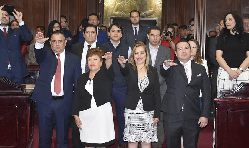 DIPUTADOS