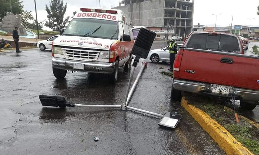 Zitácuaro camioneta sin frenos