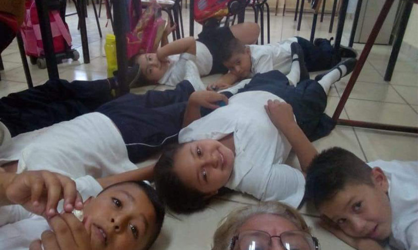 niños enfrentamiento Parácuaro Michoacán