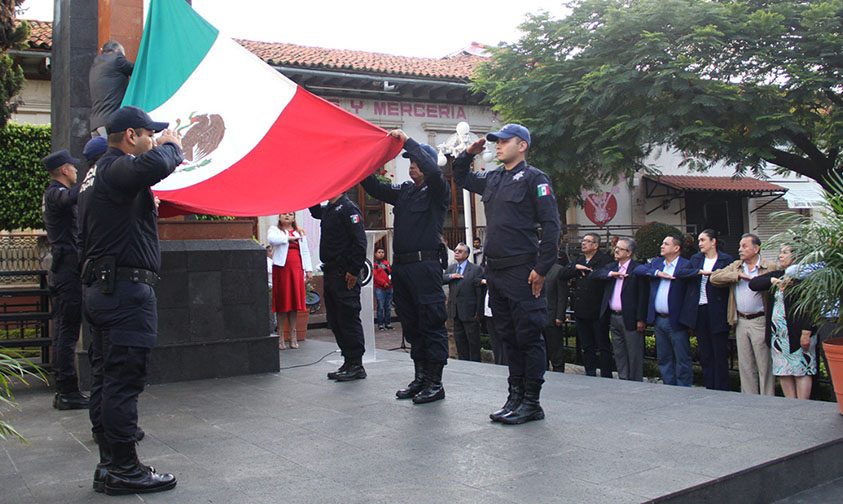 valores patrios Uruapan