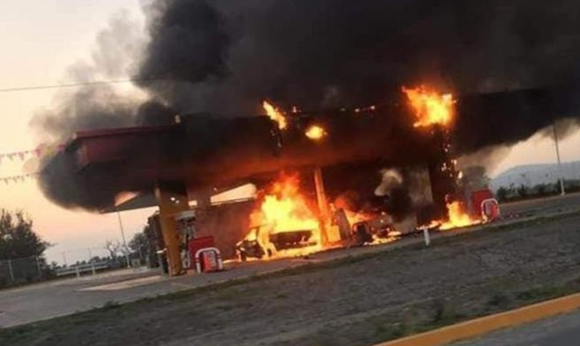 incendio gasolinera Jalisco