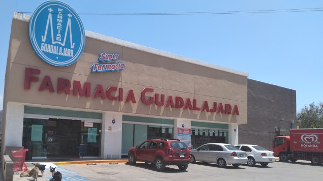 Robo a Farmacia Guadalajara