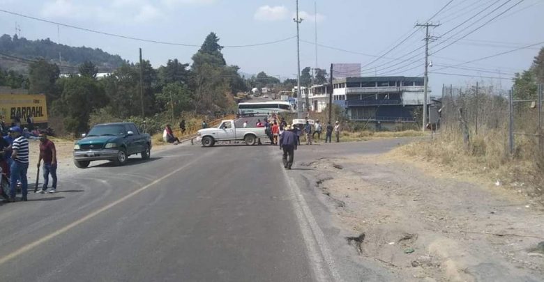 Cierran Carreteras En Michoacán, Dicen Que Guardia Nacional Roció COVID Anoche