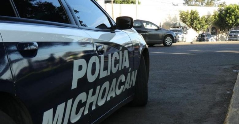 #Michoacán Delincuentes Llegan Y Matan A Balazos A 5 Miembros De Una Familia