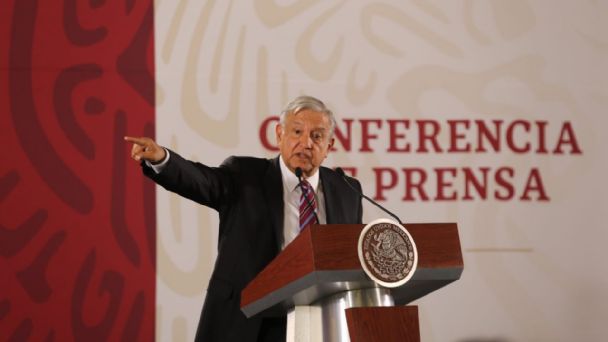 No Hay Desabasto, Tal Vez Hospitales Están Guardando Insumos Médicos: AMLO