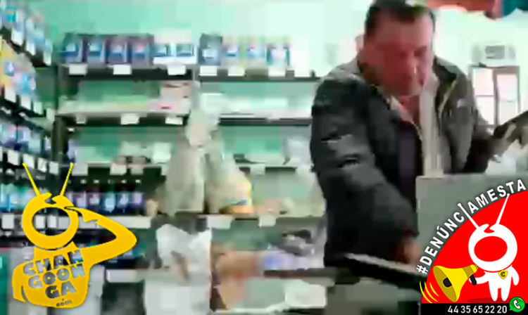 #Denúnciamesta Cachan a don adinerado robando en tienda de Tocumbo