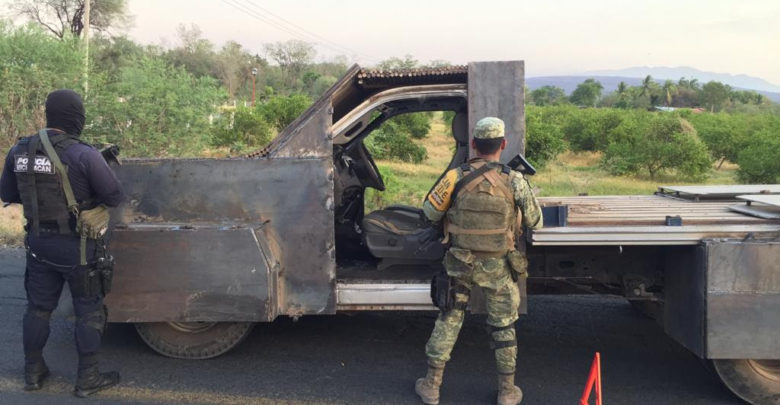 #Michoacán Aseguran Camioneta Que Tenía Blindaje Artesanal