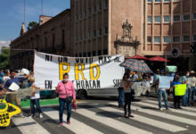 #Morelia SUEUM Cierra Avenida Madero Frente A Colegio De San Nicolás