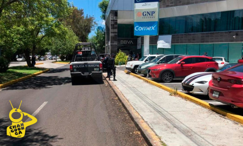 #Morelia A Punta De Pistola Le Quitan 20 Mil Varos A Mujer Saliendo Del Banco