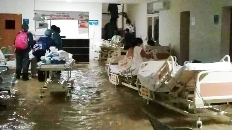 Tras Paso De Huracán Hanna, Se Inunda Hospital Materno Infantil de Reynosa
