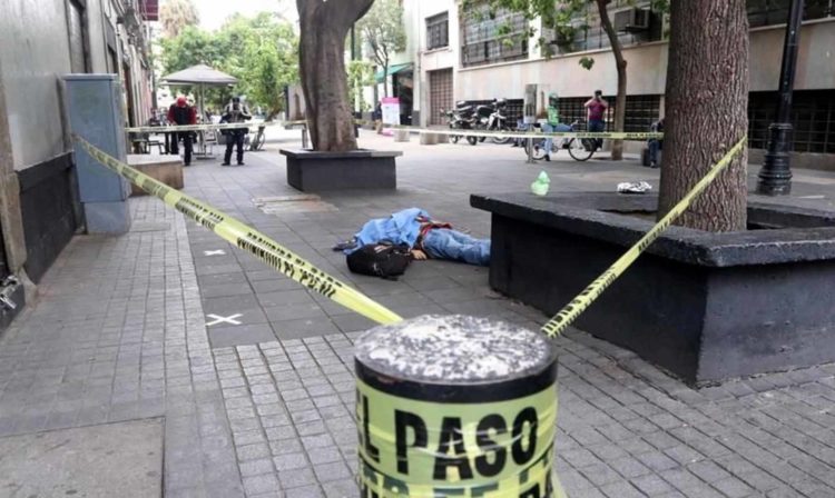 Hombre Se Atraganta De Tacos Y Muere En El Centro De La #CDMX