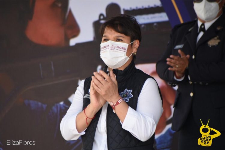 #Morelia Polis Se Gradúan, Comisionada Escapa Del Lugar Para No Ser Cuestionada Por Asesinato De Chavo Moreliano