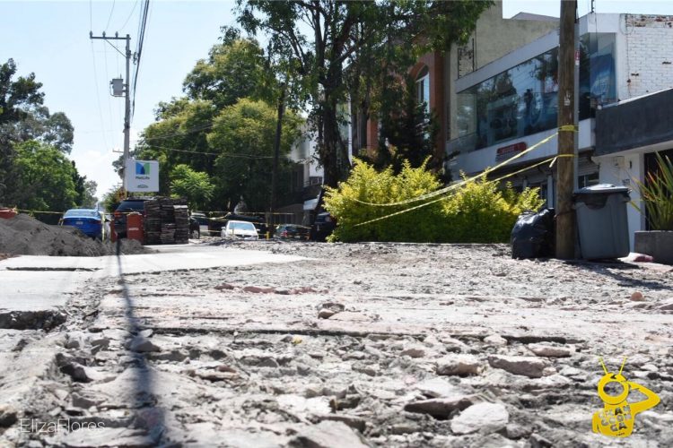 #Morelia Replantean El Ampliar Banqueta En Acueducto