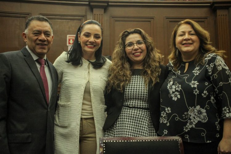 Paridad De Género; Debe Extenderse Al Ejecutivo Y Judicial Del Estado: Fermín Bernabé
