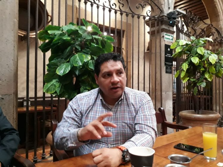 #Michoacán Hay Corrupción Y Piden Cuotas En 'Palomas Mensajeras': Abogado Migrante