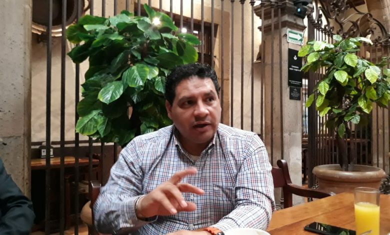 #Michoacán Hay Corrupción Y Piden Cuotas En 'Palomas Mensajeras': Abogado Migrante