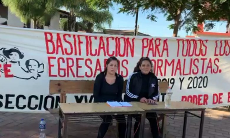 Normalistas Seguirán Tomando Vías Del Tren, Piden Aparición Con Vida De Compañero