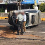 Carro Choca Contra Barrera Y Se Vuelca En La Morelia – Pátzcuaro; Hay 1 ...
