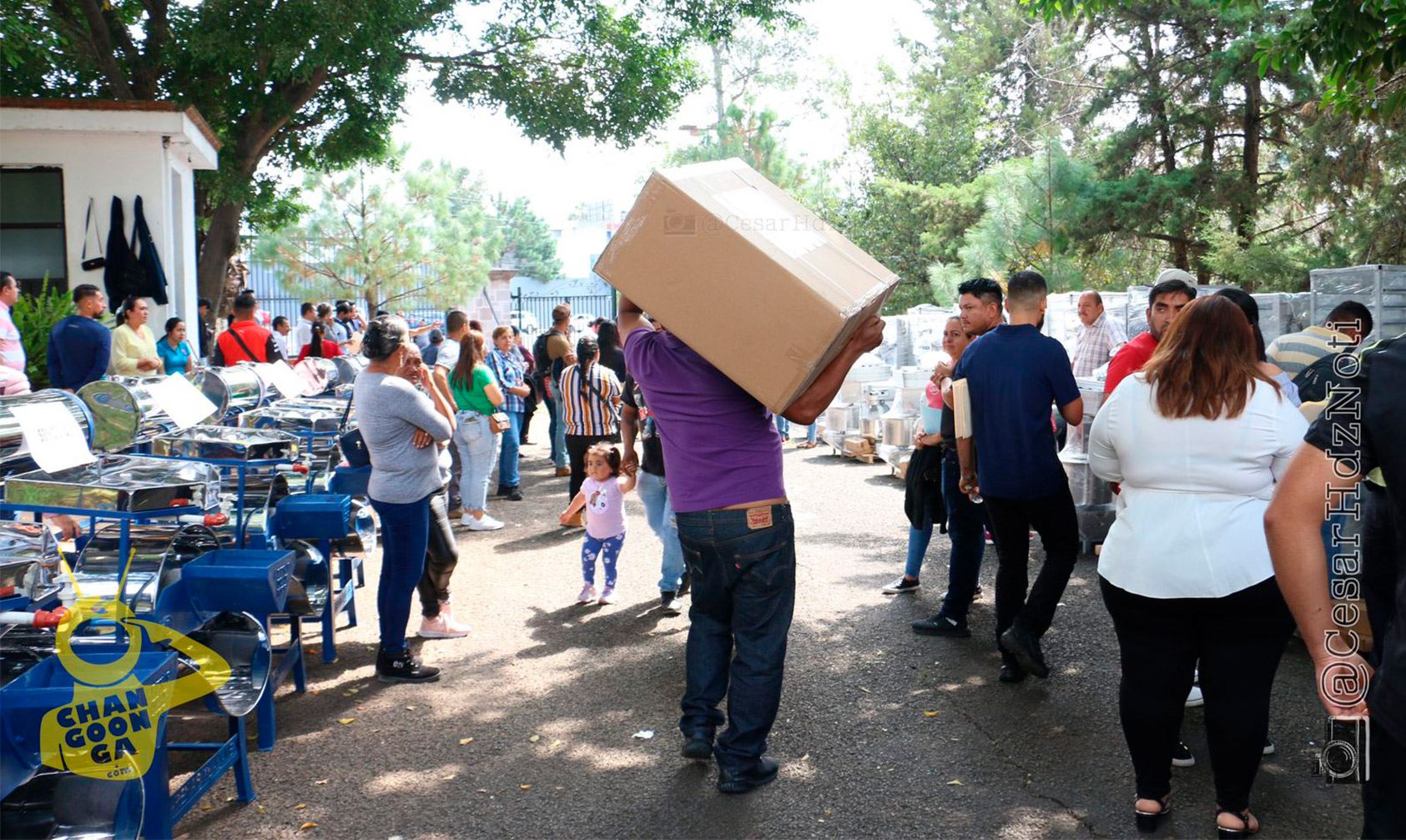 DIF Michoacán Entregó Desde Máquinas De Coser Hasta Molinos A Proyectos ...