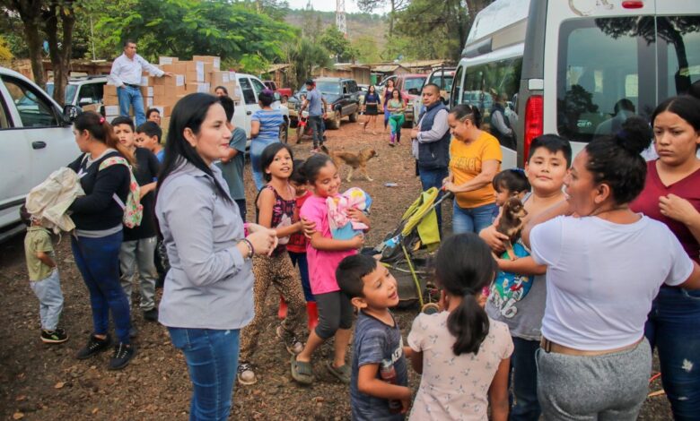 Dif Uruapan Beneficia A 12 Mil Personas Con Caravanas Integrales De ...