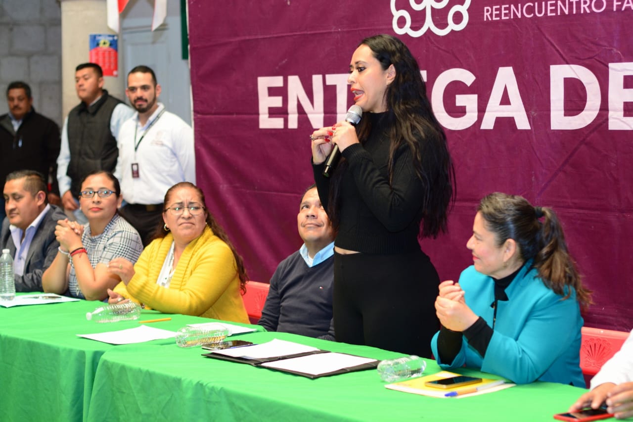 #Tarímbaro Junto A Semigrante Entrega Visas Y Pasaportes A Pobladores ...